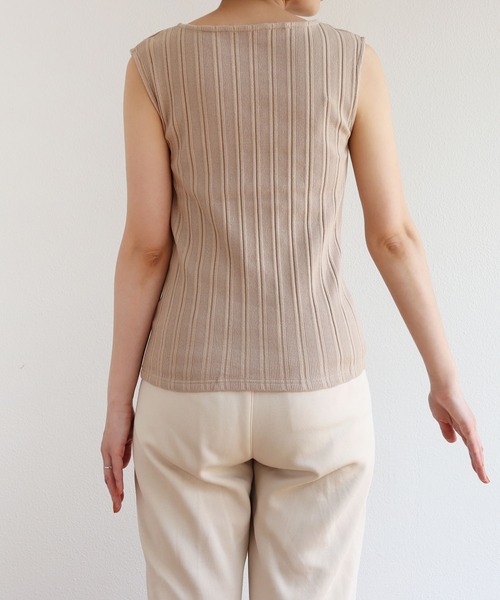 andme(アンドミー)の「ランダムリブノースリーブボートネックタンクトップ(Tシャツ/カットソー・レディース・ブラック/ブラウン/グリーン/アイボリー/ベージュ・M/L)」の20枚目の写真