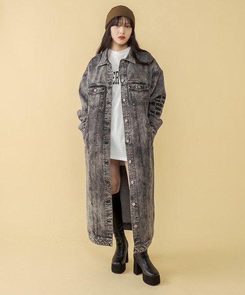 RASVOA（ラスボア）の「ロングデニムジャケット（デニムジャケット・レディース・ブラック/ブルー・FREE）」の14枚目の写真