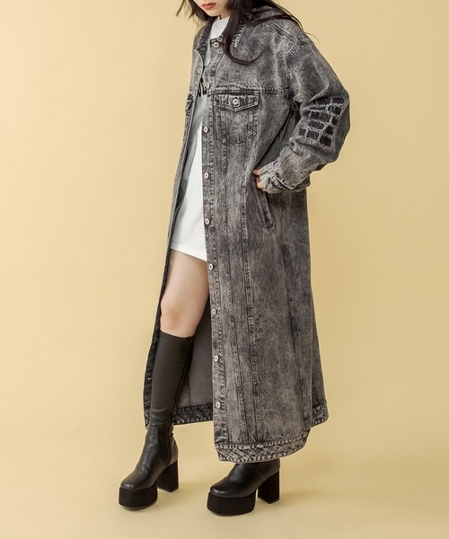 RASVOA（ラスボア）の「ロングデニムジャケット（デニムジャケット・レディース・ブラック/ブルー・FREE）」の3枚目の写真