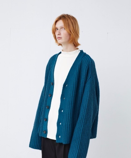 ln fortis（ロンフォルティス）の「ln fortis - ワイドスリーブプリーツカーディガン（カーディガン/ボレロ・メンズ・アイボリー/ブルー/ブラック・SMALL/MEDIUM）」の3枚目の写真