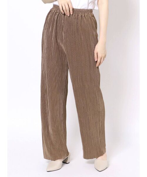 MURUA（ムルーア）の「シャイニープリーツパンツ（スウェットパンツ・レディース・モカ/グレー・FREE）」の7枚目の写真