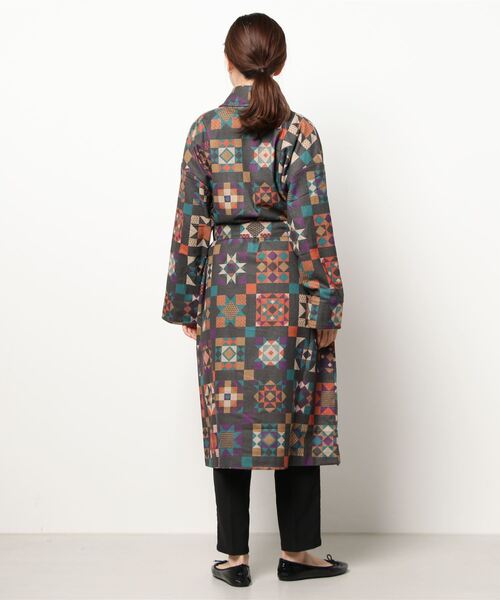 チチカカ（チチカカ）の「アメリカンキルトプリントガウン（チェスターコート・レディース・ブラック/レッド・FREE）」の22枚目の写真