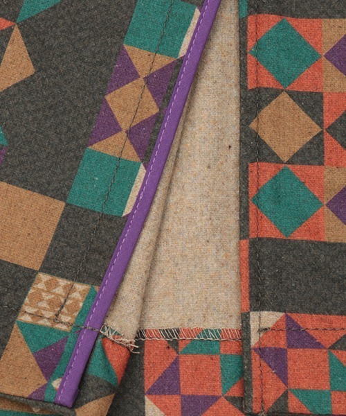 チチカカ（チチカカ）の「アメリカンキルトプリントガウン（チェスターコート・レディース・ブラック/レッド・FREE）」の18枚目の写真