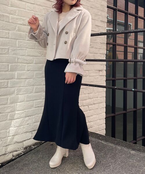 MAJESTIC LEGON（マジェスティックレゴン）の「Ladyショートコート（その他アウター・レディース・アイボリー/モカ/グレイッシュベージュ・SMALL/MEDIUM）」の6枚目の写真