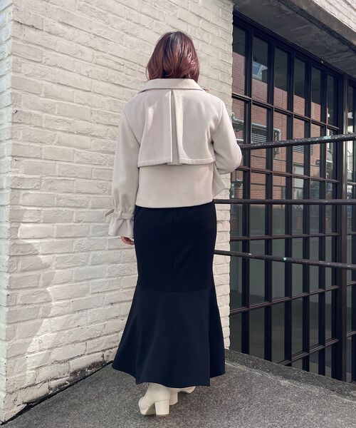 MAJESTIC LEGON（マジェスティックレゴン）の「Ladyショートコート（その他アウター・レディース・アイボリー/モカ/グレイッシュベージュ・SMALL/MEDIUM）」の10枚目の写真