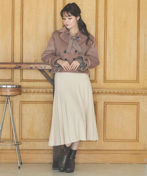 MAJESTIC LEGON（マジェスティックレゴン）の「Ladyショートコート（その他アウター・レディース・アイボリー/モカ/グレイッシュベージュ・SMALL/MEDIUM）」の15枚目の写真