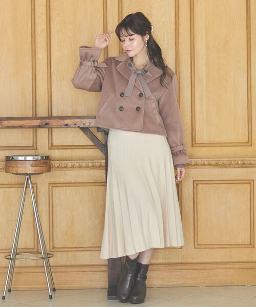 MAJESTIC LEGON（マジェスティックレゴン）の「Ladyショートコート（その他アウター・レディース・アイボリー/モカ/グレイッシュベージュ・SMALL/MEDIUM）」の16枚目の写真