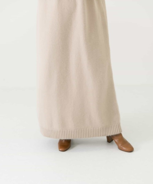 LAATO（ラート）の「ZIP KNIT ONE PIECE（ワンピース・レディース・ベージュ/グレー・FREE）」の5枚目の写真