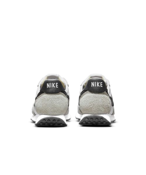 NIKE（ナイキ）の「ナイキ ワッフル トレーナー 2 キッズシューズ / Nike Waffle Trainer 2 Little Kids' Shoes 《親子コーデ対応商品》（スニーカー・キッズ・ホワイト・18/20/17/20.5/18.5/19/22/19.5/21.5/21/17.5/16.5）」の5枚目の写真