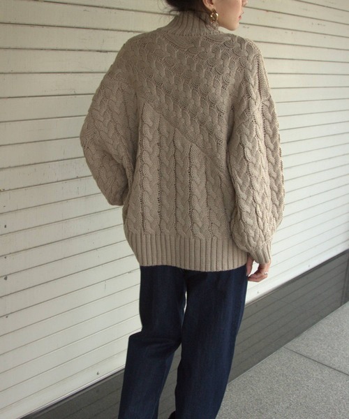 bohmal（ボマール）の「ケーブル切替ハイネックニット（ニット/セーター・レディース・ベージュ/アイボリー/グリーン/イエロー/アッシュグレー/ブラウン・FREE）」の17枚目の写真