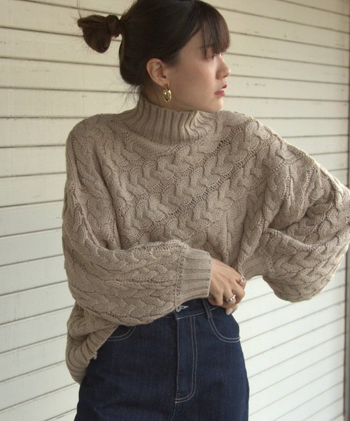 bohmal（ボマール）の「ケーブル切替ハイネックニット（ニット/セーター・レディース・ベージュ/アイボリー/グリーン/イエロー/アッシュグレー/ブラウン・FREE）」の9枚目の写真