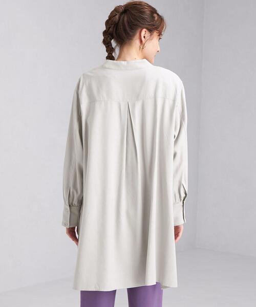 green label relaxing(グリーンレーベルリラクシング)の「キリカエ オーバーサイズ ブラウス(シャツ/ブラウス・レディース・ライトグレー/オフホワイト/モカ・FREE)」の9枚目の写真