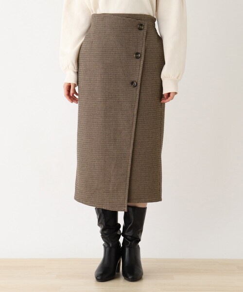 DRESKIP(ドレスキップ)の「◆裏地ボンディングラップ風スカート(スカート・レディース・ブラック/ダークブラウン系1/ベージュ系その他2・02/03/04)」の4枚目の写真