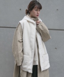 CORNERS | ボアフーディーオーバーベスト(ダウンベスト)