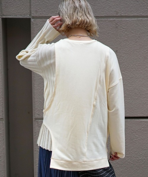 AULA AILA（アウラアイラ）の「AULA AILA（アウラ アイラ）別注コンビネーションニットTOPS（Tシャツ/カットソー・レディース・グリーン/アイボリー・0）」の3枚目の写真