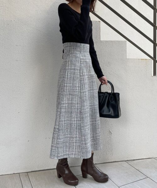 MAJESTIC LEGON（マジェスティックレゴン）の「バックリボンツイードスカート（スカート・レディース・ブラック系その他/グレー系その他/ブラウン系その他2・MEDIUM）」の10枚目の写真