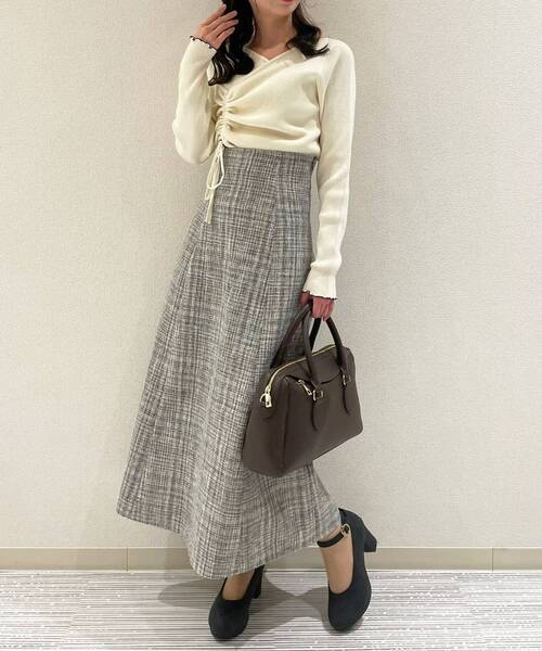 MAJESTIC LEGON（マジェスティックレゴン）の「バックリボンツイードスカート（スカート・レディース・ブラック系その他/グレー系その他/ブラウン系その他2・MEDIUM）」の15枚目の写真