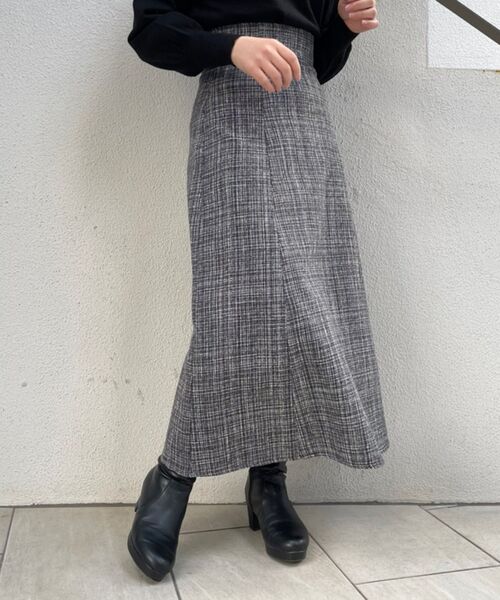 MAJESTIC LEGON（マジェスティックレゴン）の「バックリボンツイードスカート（スカート・レディース・ブラック系その他/グレー系その他/ブラウン系その他2・MEDIUM）」の17枚目の写真