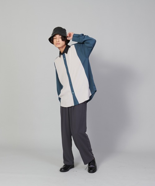 UNIIT(ユニット)の「【UNIIT/ユニット】カットプリーツスイッチルーズシャツ ビッグシルエットシャツ(シャツ/ブラウス・メンズ・チャコールグレー/ベージュ/ブルー・SMALL/MEDIUM/LARGE)」の15枚目の写真