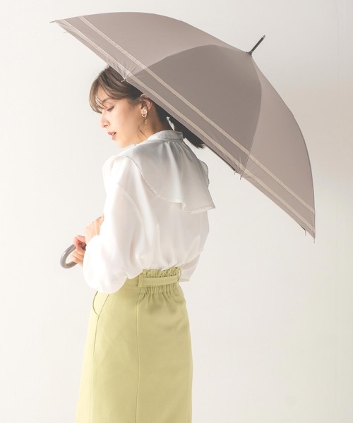 macocca（マコッカ）の「完全遮光 UVカット100% 日傘 晴雨兼用 makez.マケズ ジャンプ傘 2本ライン（長傘・レディース・グレイッシュベージュ/グレー/オフホワイト/モカ/ブラック/ブラウン系/ネイビー系/パープル・FREE）」の6枚目の写真