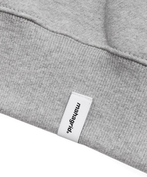 MAHAGRID（マハグリッド）の「【mahagrid】THIRD LOGO CREWNECK / マハグリッド サード ロゴ クルーネック / 裏地パイル（スウェット・メンズ・チャコールグレー/ブラック/パープル/グレー/レッド/セージグリーン/オートミール・SMALL/MEDIUM/LARGE/X-LARGE）」の14枚目の写真