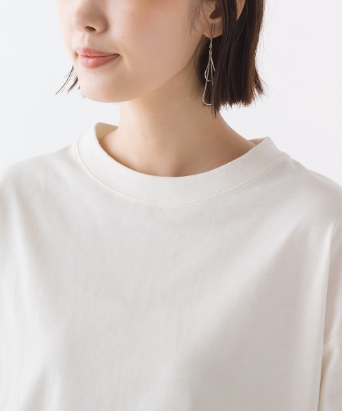 OMNES（オムネス）の「袖ボリューム　長袖Tシャツ（Tシャツ/カットソー・レディース・ホワイト/ブラック/ブラウン/ブルーグレー/ライトグレー/ピンク/キャメル/グレー・FREE）」の9枚目の写真