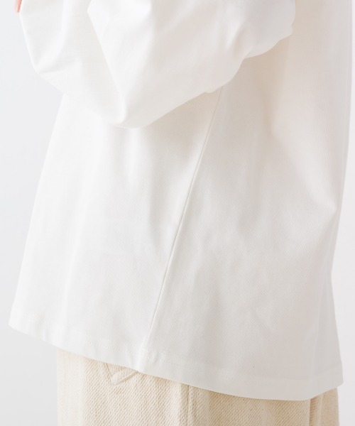 OMNES（オムネス）の「袖ボリューム　長袖Tシャツ（Tシャツ/カットソー・レディース・ホワイト/ブラック/ブラウン/ブルーグレー/ライトグレー/ピンク/キャメル/グレー・FREE）」の12枚目の写真