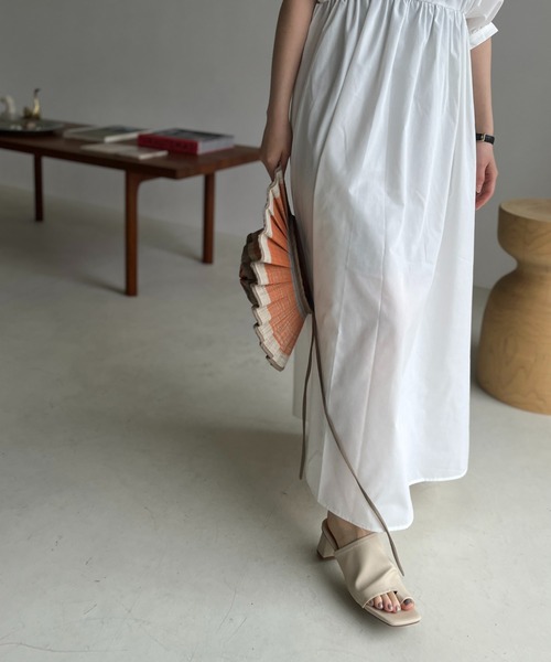 ORiental TRaffic（オリエンタルトラフィック）の「スクエアトゥトングヒールサンダル/21208（サンダル・レディース・ブラック/ベージュ/ブラウン/ブルー・LL/3L/SS/S/M/L）」の7枚目の写真