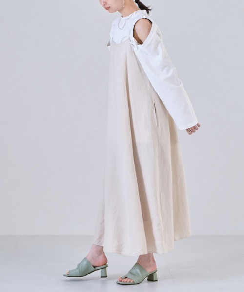 ORiental TRaffic（オリエンタルトラフィック）の「スクエアトゥトングヒールサンダル/21208（サンダル・レディース・ブラック/ベージュ/ブラウン/ブルー・LL/3L/SS/S/M/L）」の8枚目の写真