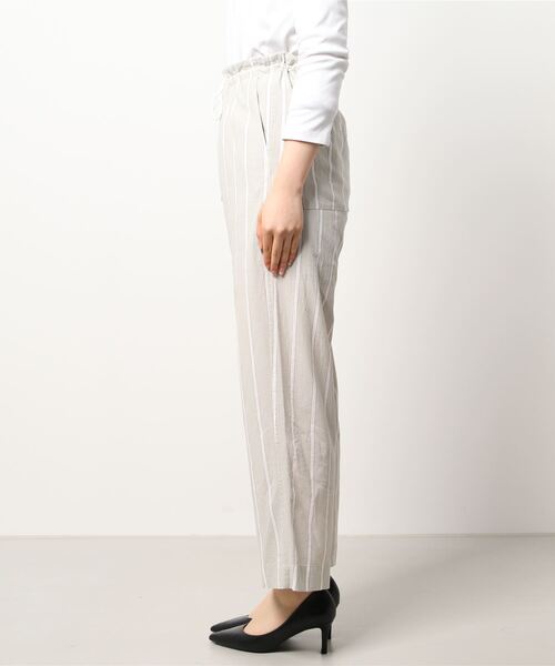 UNFIL(アンフィル)の「unfil | コットンボイル ストライプワイドパンツ WOMEN(その他パンツ・レディース・グレー系その他/ホワイト系その他5・0)」の3枚目の写真