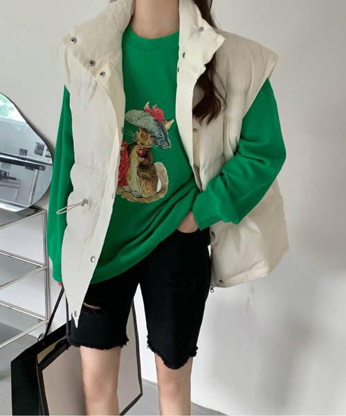 emi+（エミプラス）の「ノースリーブフェイクダウン（ダウンベスト・レディース・ブラック/ベージュ/グリーン・FREE）」の4枚目の写真