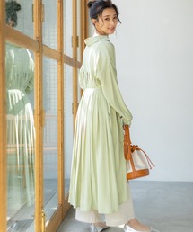 バックプリーツロングシャツ