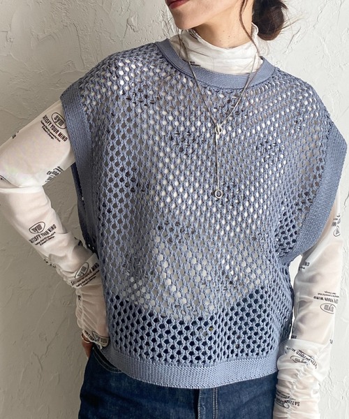 She's Closet(シーズクローゼット)の「クルーネック透かし編みショート丈コットンタッチメッシュニットベスト(ベスト・レディース・アイボリー/ミント/ベージュ/ブラック/ブルーグレー/チャコールグレー・FREE)」の16枚目の写真