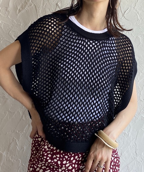 She's Closet(シーズクローゼット)の「クルーネック透かし編みショート丈コットンタッチメッシュニットベスト(ベスト・レディース・アイボリー/ミント/ベージュ/ブラック/ブルーグレー/チャコールグレー・FREE)」の18枚目の写真
