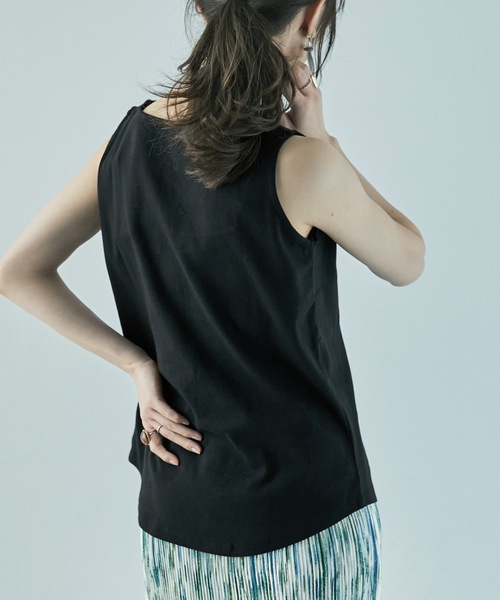 Fashion Letter（ファッションレター）の「[M-4L]ボートネックタンクトップ（タンクトップ・レディース・チャコールグレー/ブラック/オフホワイト/杢グレー/ピンクベージュ/グレイッシュベージュ/カーキ・M/4L/LL/3L/L）」の17枚目の写真