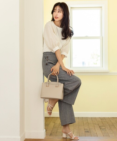 ANY SIS（エニィスィス）の「パフスリーブ異素材コンビ プルオーバー（Tシャツ/カットソー・レディース・ブラック系/ベージュ系/アイボリー系/ピンク系・2）」の20枚目の写真