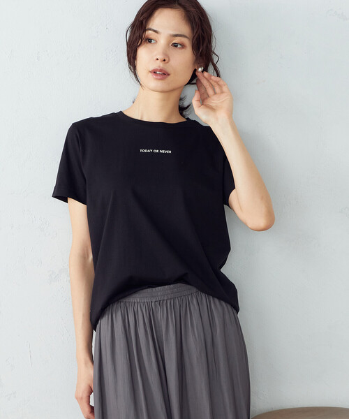 COMME CA ISM(コムサイズム)の「ロゴプリント Tシャツ(Tシャツ/カットソー・レディース・ホワイト/ブラック/ネイビー/ブラウン・SMALL/MEDIUM/LARGE)」の10枚目の写真