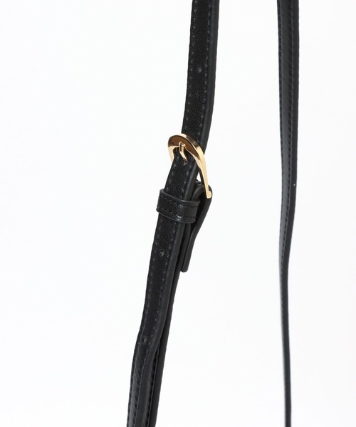 LEPSIM(レプシィム)の「【ゼロかる】キレイめ2WAYバッグ 295311(ショルダーバッグ・レディース・ブラック/アイボリー/グレイッシュベージュ・ONE SIZE)」の20枚目の写真