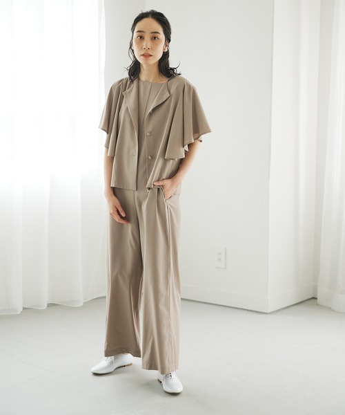 PUAL CE CIN（ピュアルセシン）の「【Du noir】ひらりと揺れる褒められサマージャケット（ノーカラージャケット・レディース・ブラック/ベージュ・FREE）」の5枚目の写真