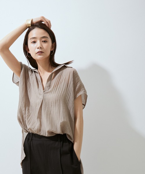 SALON adam et rope'(サロン アダム エ ロペ)の「【WEB限定】【洗える】楊柳フレンチスリーブブラウス(シャツ/ブラウス・レディース・ブラック/ベージュ/グリーン系その他/ワイン・FREE)」の2枚目の写真