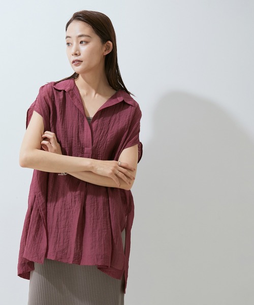 SALON adam et rope'(サロン アダム エ ロペ)の「【WEB限定】【洗える】楊柳フレンチスリーブブラウス(シャツ/ブラウス・レディース・ブラック/ベージュ/グリーン系その他/ワイン・FREE)」の4枚目の写真
