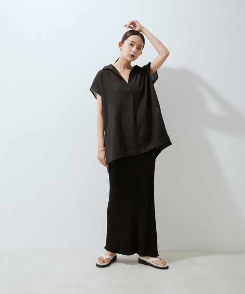 SALON adam et rope'(サロン アダム エ ロペ)の「【WEB限定】【洗える】楊柳フレンチスリーブブラウス(シャツ/ブラウス・レディース・ブラック/ベージュ/グリーン系その他/ワイン・FREE)」の9枚目の写真