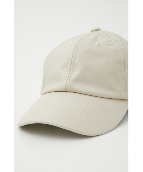 AZUL by moussy(アズールバイマウジー)の「FAUX LEATHER CAP/フェイクレザーキャップ(キャップ・レディース・ブラック/ライトブラウン/アイボリー・FREE)」の18枚目の写真