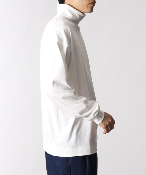 THE SHOP TK (ザ ショップ ティーケー )の「◆【プレミアムコットンシリーズ】ロングスリーブタートルネックTシャツ(Tシャツ/カットソー・メンズ・サンドベージュ/モスグリーン/オフホワイト/ブラック・02/03/04)」の9枚目の写真
