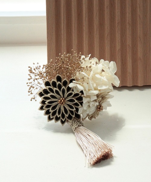 utatane（ウタタネ）の「髪飾り 菊・あじさい＆かすみそうタッセルスリーピン 日本製（和装小物・レディース・ホワイト/ブラック/ピンク/ブルー・FREE）」の8枚目の写真
