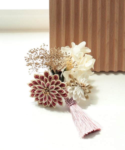 utatane（ウタタネ）の「髪飾り 菊・あじさい＆かすみそうタッセルスリーピン 日本製（和装小物・レディース・ホワイト/ブラック/ピンク/ブルー・FREE）」の12枚目の写真