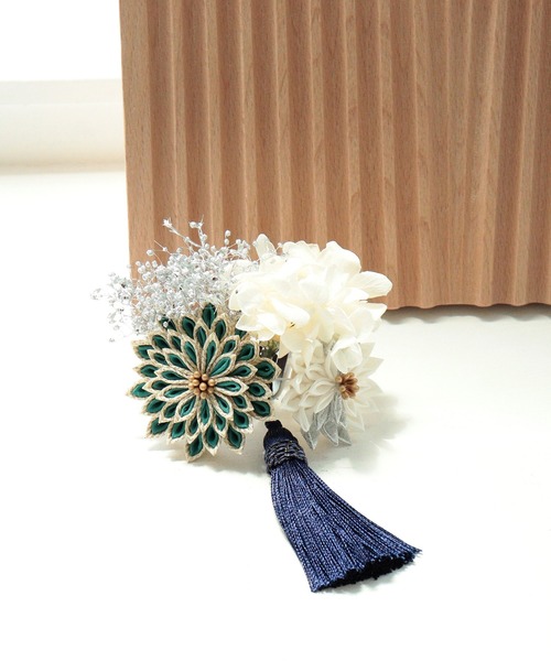 utatane（ウタタネ）の「髪飾り 菊・あじさい＆かすみそうタッセルスリーピン 日本製（和装小物・レディース・ホワイト/ブラック/ピンク/ブルー・FREE）」の10枚目の写真