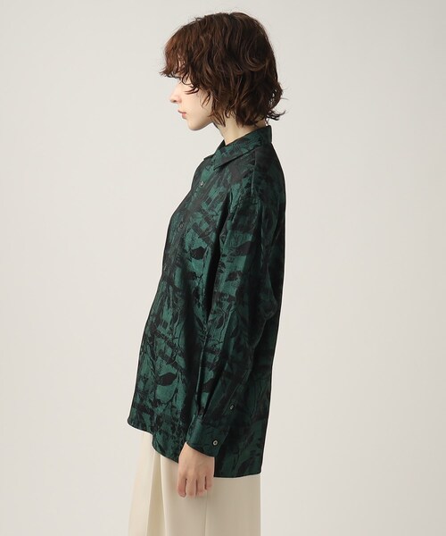 tk.TAKEO KIKUCHI（ティーケータケオキクチ）の「◆ブライトリーフジャカードシャツ（シャツ/ブラウス・レディース・キャメル/ダークグリーン系3/ブラック系3・66）」の6枚目の写真