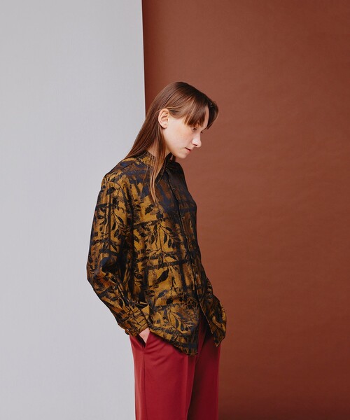 tk.TAKEO KIKUCHI（ティーケータケオキクチ）の「◆ブライトリーフジャカードシャツ（シャツ/ブラウス・レディース・キャメル/ダークグリーン系3/ブラック系3・66）」の18枚目の写真