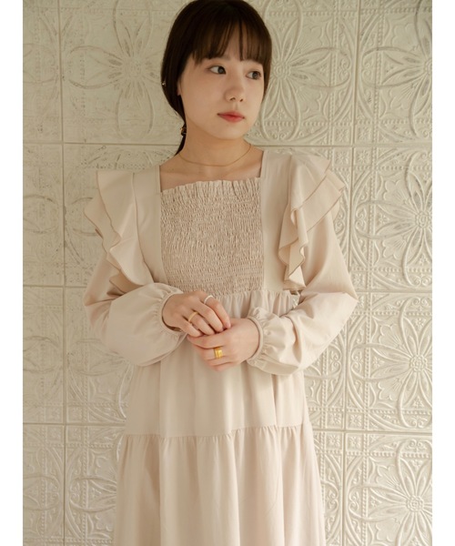 JUMELLE(ジュメロ)の「フロントシャーリングワンピース(ワンピース・レディース・グレー/ベージュ・FREE)」の10枚目の写真